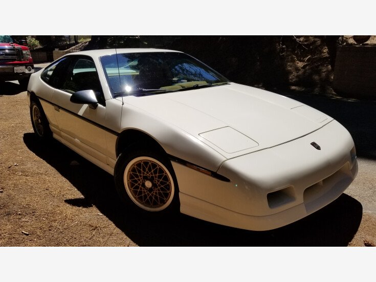 Thumbnail Photo undefined for 1988 Pontiac Fiero GT